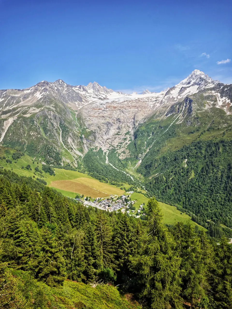 Le Tour landsby - TMB